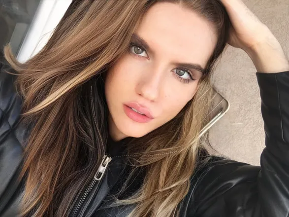 OnlyFans account  lunastarbby header 2