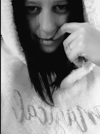 OnlyFans account  foxyvixen2011 avatar 1