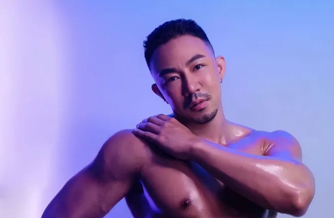 OnlyFans account  yesbear header 2