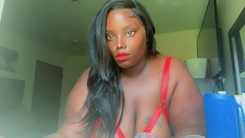 OnlyFans cuenta muva25 header 2