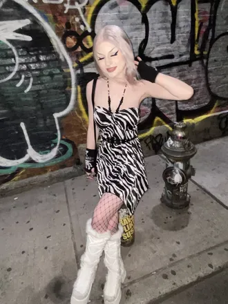 OnlyFans account  hotandpretty avatar 1