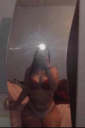 OnlyFans cuenta esme987234 avatar 1