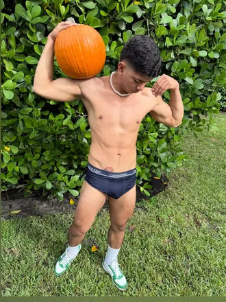 OnlyFans cuenta axelelflaco header 2