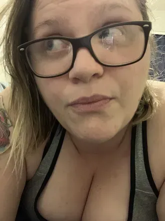OnlyFans cuenta thislilpiggy33 avatar 1