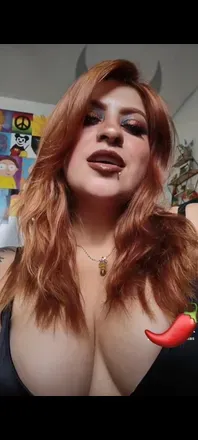 OnlyFans cuenta red.rose33 avatar 1