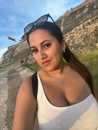 OnlyFans cuenta maititsss header 2
