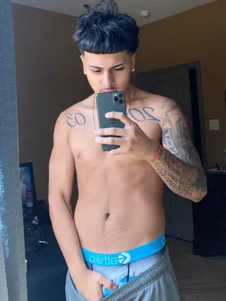 OnlyFans cuenta sakchasercris avatar 1