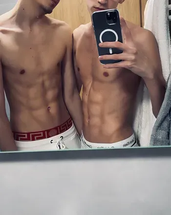OnlyFans cuenta daveandnick19 avatar 1