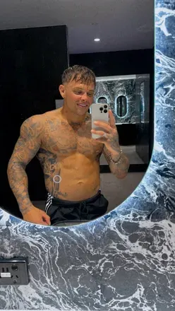 OnlyFans account  peterdunneee avatar 1