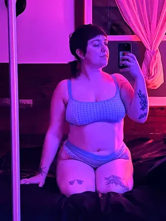 OnlyFans cuenta indigo_darling avatar 1
