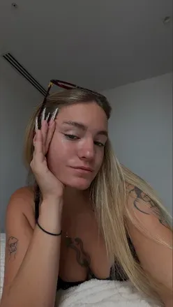 OnlyFans cuenta elisa_xyyy avatar 1