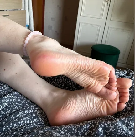 OnlyFans account  sissy_nel header 2
