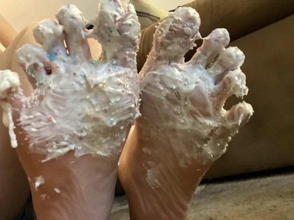 OnlyFans account  nastyfeetladies header 2