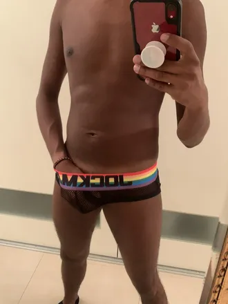 OnlyFans cuenta axxxel header 2