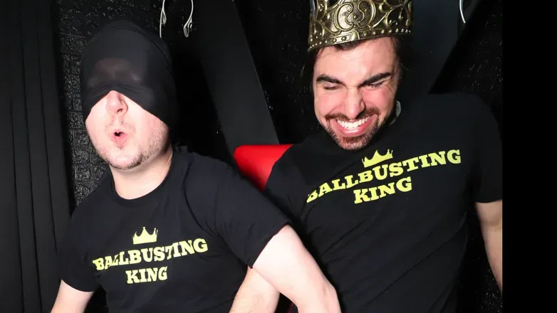 OnlyFans cuenta ballbustingkings header 2