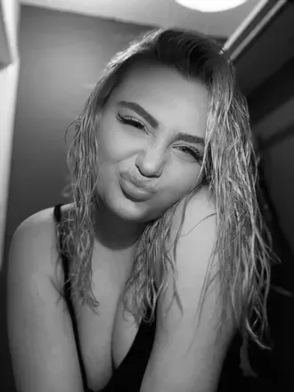 OnlyFans cuenta kristina-sarah avatar 1