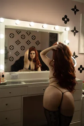 OnlyFans cuenta dianaescobar header 2