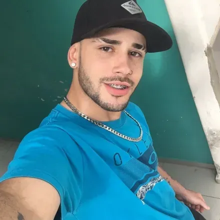 OnlyFans of couti