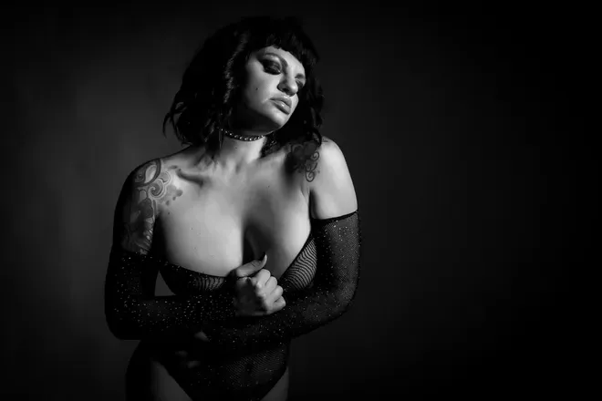 OnlyFans cuenta thefoxxfux header 2