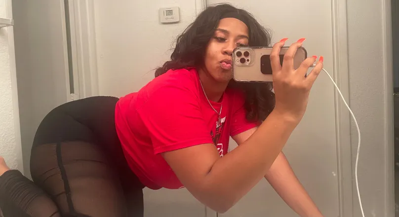OnlyFans cuenta realj.simone header 2