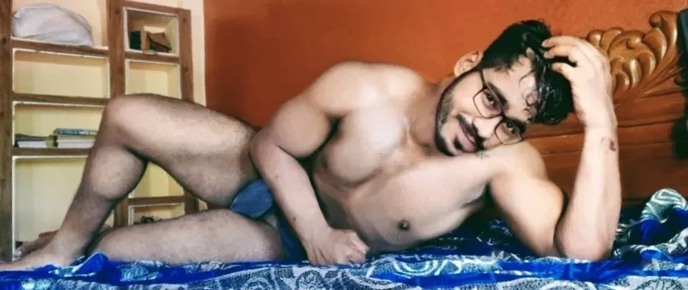 OnlyFans cuenta desi_launda header 2