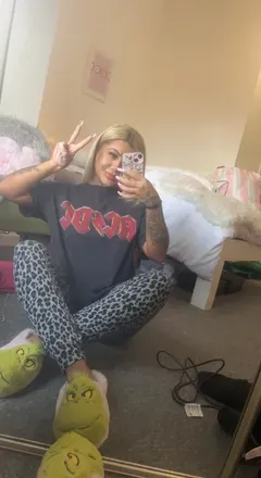 OnlyFans account  skyextx avatar 1