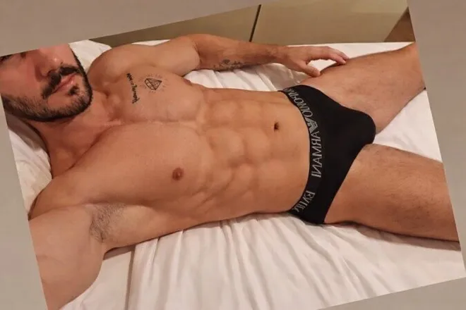 OnlyFans account  devil_red header 2