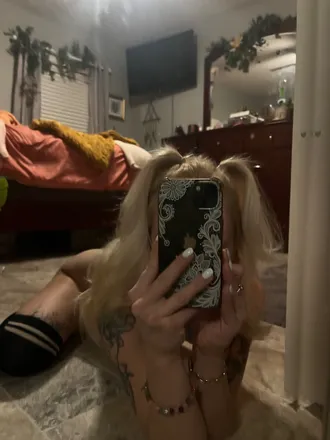 OnlyFans cuenta tymeupp header 2