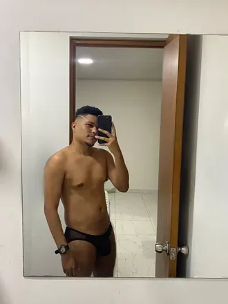 OnlyFans account  enmascarado23.cm avatar 1
