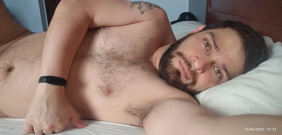 OnlyFans cuenta barbudoso header 2