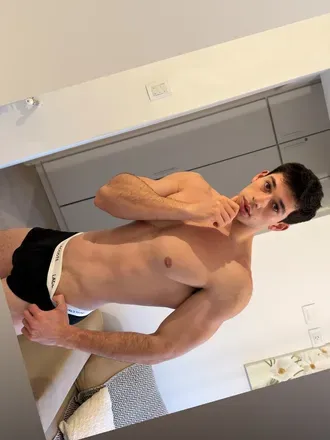 OnlyFans account  austinhottie header 2