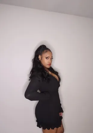 OnlyFans cuenta u211792036 header 2