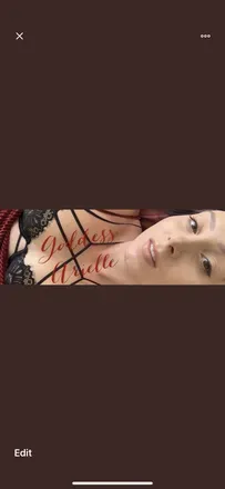 OnlyFans cuenta goddessarielle header 2