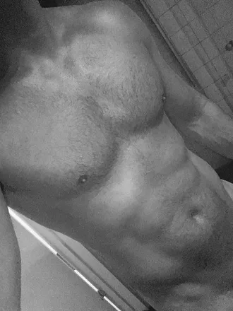 OnlyFans cuenta tribalmaster header 2