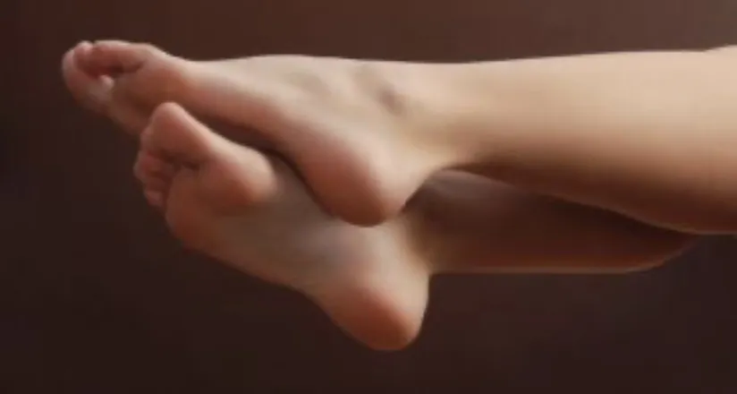 OnlyFans account  cameltoe8 header 1