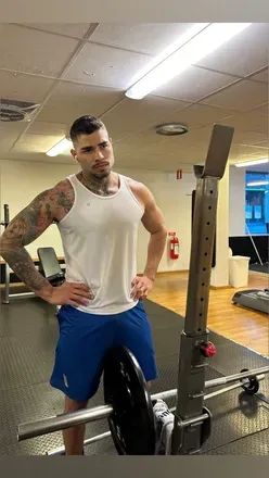 OnlyFans account  zapatar08 avatar 1