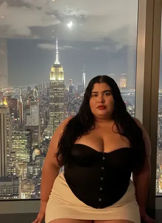 OnlyFans cuenta laposinoe header 2