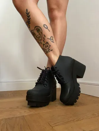 OnlyFans account  lisardsw avatar 1