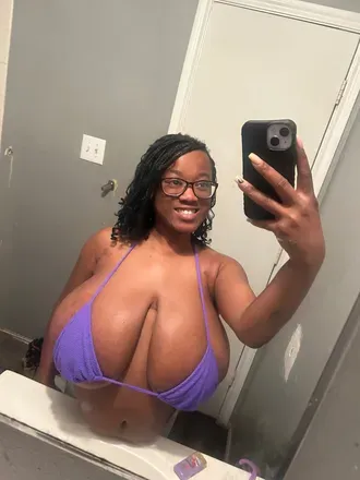 OnlyFans cuenta idreamofebony avatar 1