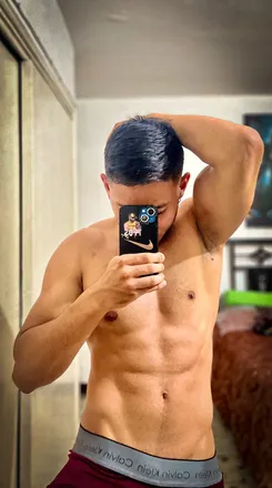 OnlyFans cuenta nicolas0116 header 2