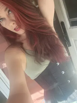 OnlyFans cuenta thegirlewiththecursemark avatar 1