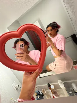 OnlyFans cuenta rosegoldpeaches avatar 1