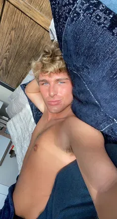 OnlyFans cuenta seccollegeboy avatar 1