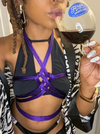 OnlyFans cuenta queenofknots avatar 1