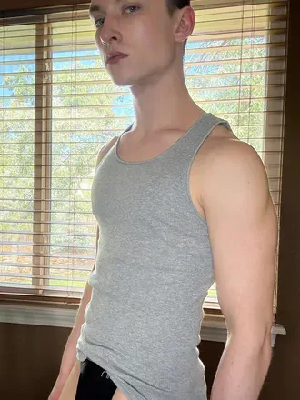 OnlyFans account  blueeyedember avatar 1