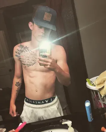 OnlyFans cuenta kingpackett avatar 1