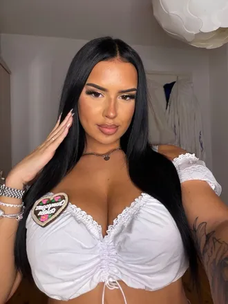OnlyFans of romyluisaa