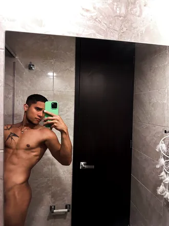 OnlyFans cuenta jesusantonio21 header 2