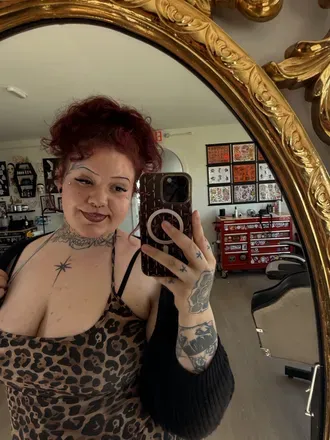 OnlyFans account  bxbybat avatar 1