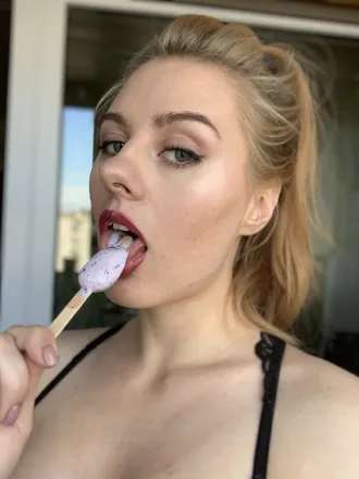 OnlyFans cuenta mistressmead header 1